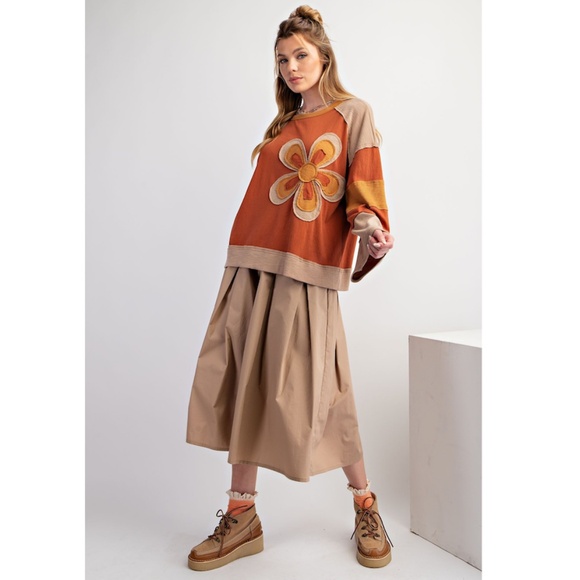 Rust Flower Patch Color Mix Top - Picture 3 of 5